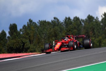 F1: Kiakadt a csapattársától kikapó Leclerc