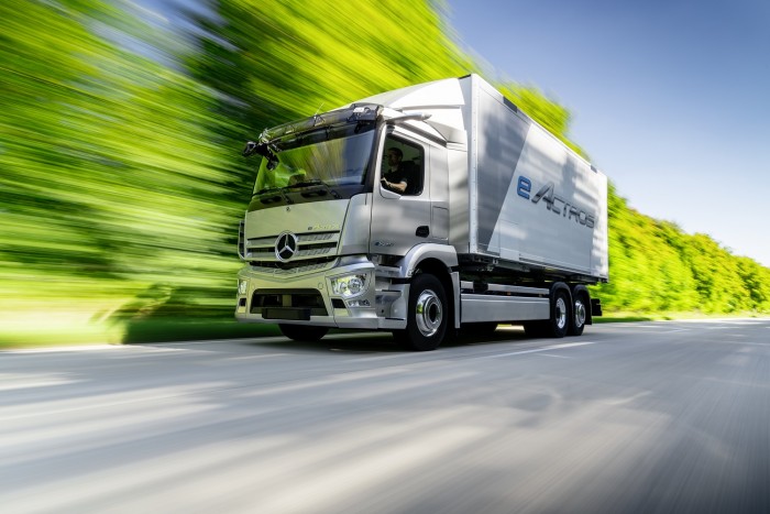 Ennyit kell várni az elektromos Actros nyergesre 3 Ennyit kell várni az elektromos Actros nyergesre 3