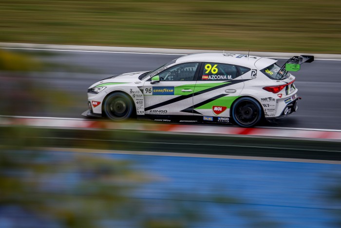 Világbajnokot igazolt a Zengő Motorsport