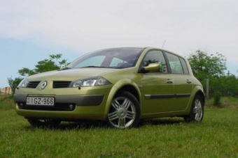 Használt franciát első autónak egymillióért?