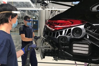 A számítógépek kinyírták az autóipart