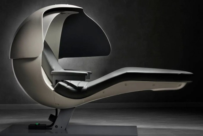 Futurisztikus bútorokat kapnak a híres repterek