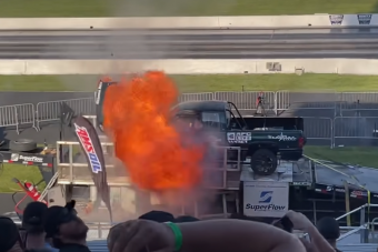 A közönségbe lőtte dugattyúit a szétrobbanó pokoli dízel