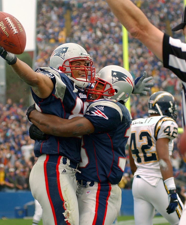 Eladó az amerikai foci modern történetének fontos labdája 1