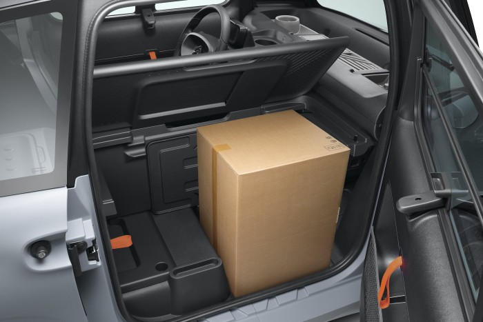 Mikroszkopikus furgont épített a Citroën 8