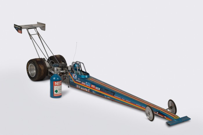 Bokatörő erejű ez a távirányítós dragster