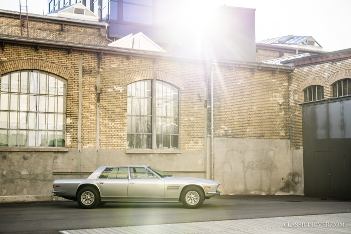 Svájcról sem az autógyártás ugrik be, pedig a Monteverdi ott készült 6