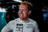 F1: Vetteltől a dobogó sem elég, máris piszkálják 1 F1: Vetteltől a dobogó sem elég, máris piszkálják 1