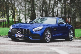 F1: Bottas eladja a Mercedesét, felrobbant tőle az egész internet