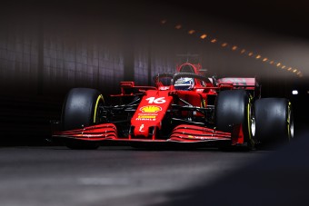 F1: Mindenkit megvert a Ferrari