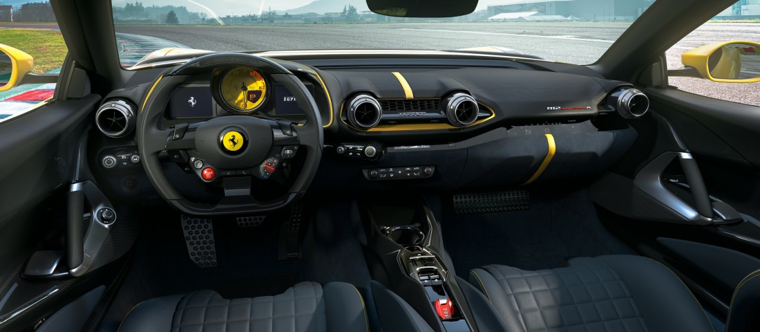 Ferrari 812 Competizione műszaki adatok