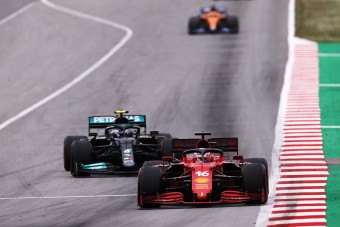 F1: Ennek most örülhet a Ferrari