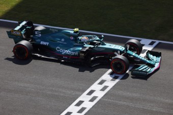 F1: Vettel ultimátumot kapott