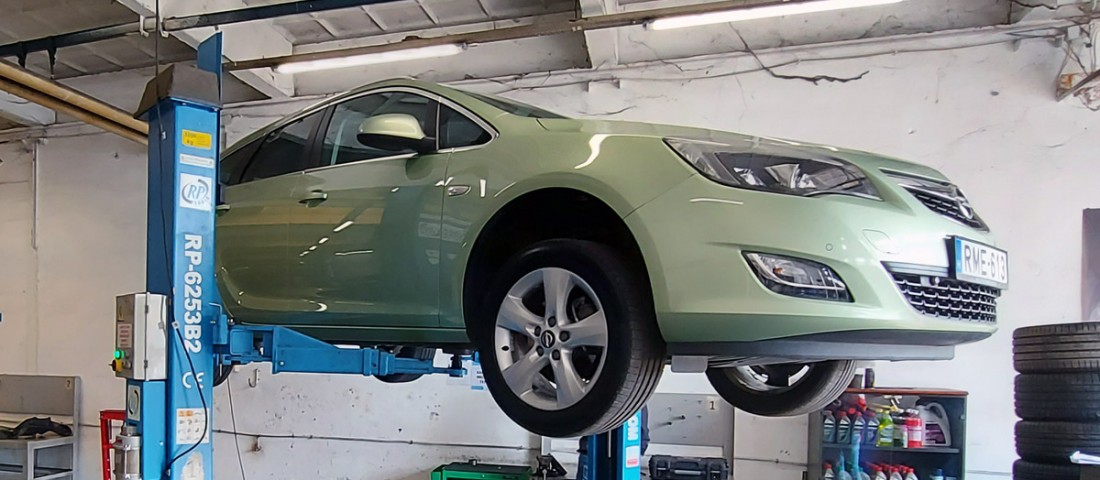 Motorhalál fenyegeti ezeket az Opel Astrákat