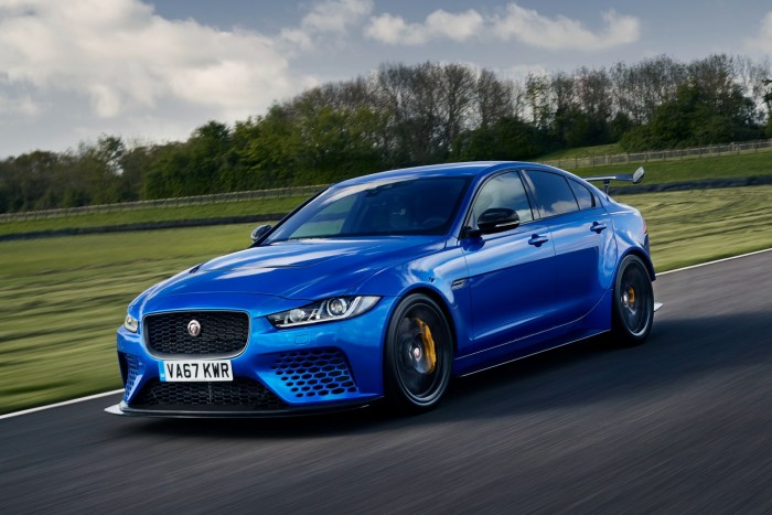 Akciós áron mérik a leggyorsabb Jaguart, most kell rá lecsapni