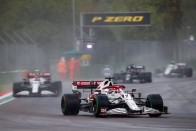 F1: Räikkönen ütközött, elterelődött a figyelme 2