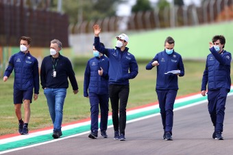 Véget érhet az F1-esek kizsigerelése