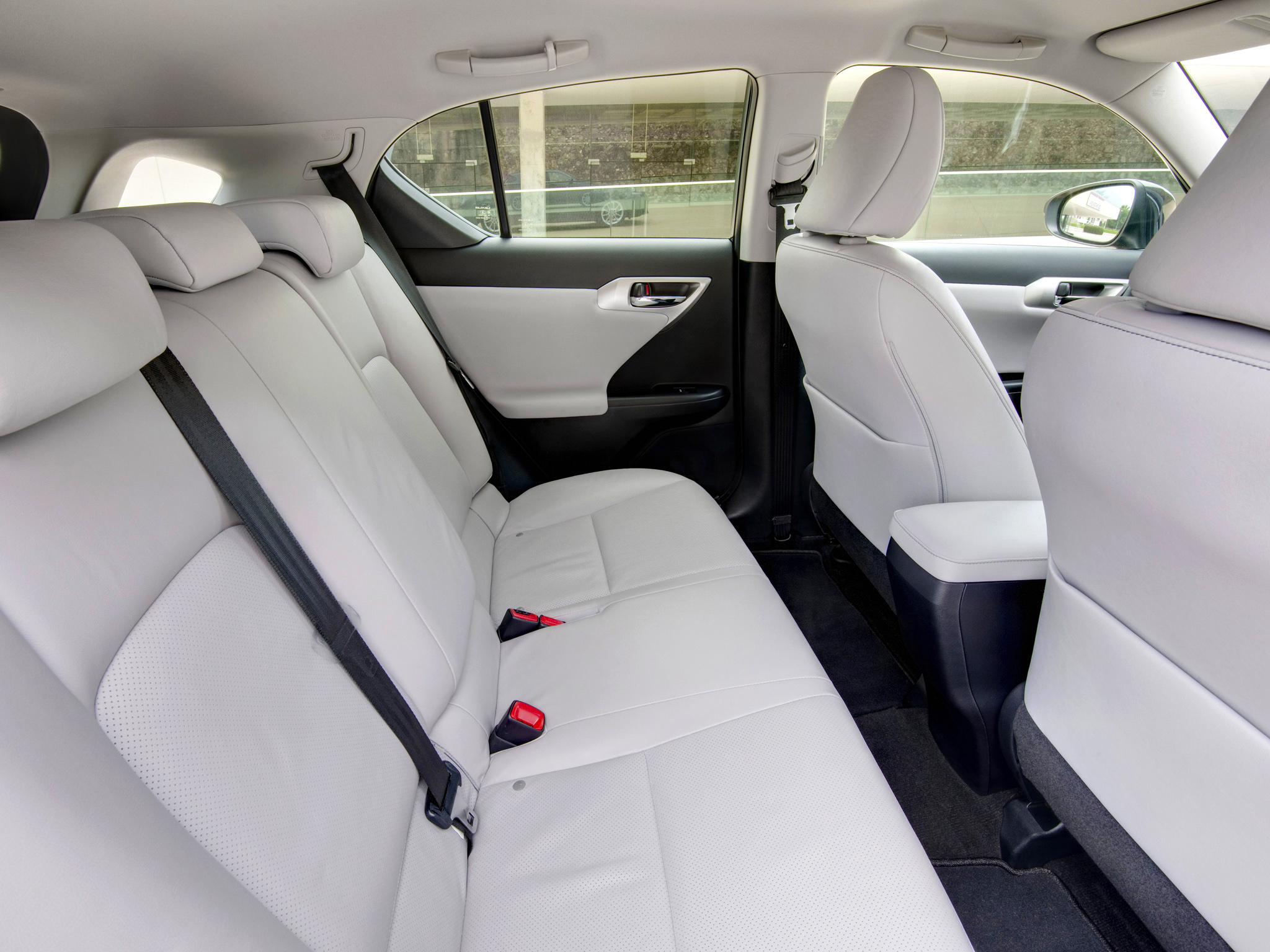 A világ első turbómotoros versenyautójának tragikus története 9