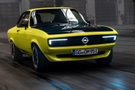 Gyári átalakítás: villanymotort szereltek az Opel Mantába 31