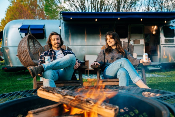 Ingyen álomnyaralást kínálnak, rengeteg sörrel