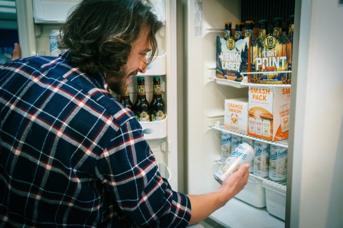 Ingyen álomnyaralást kínálnak, rengeteg sörrel 4