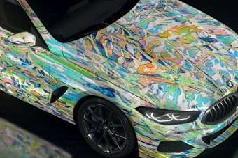 Mesterséges intelligencia pingálta ki ezeket az autókat