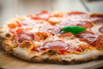 Szentségtörés vagy üdvözlendő újítás a római pizzaautomata? 