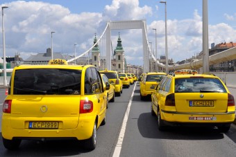 Nagy taxis újítás jön Budapesten