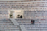 Több mint egymillió könyv otthona ez a futurisztikus épület 16