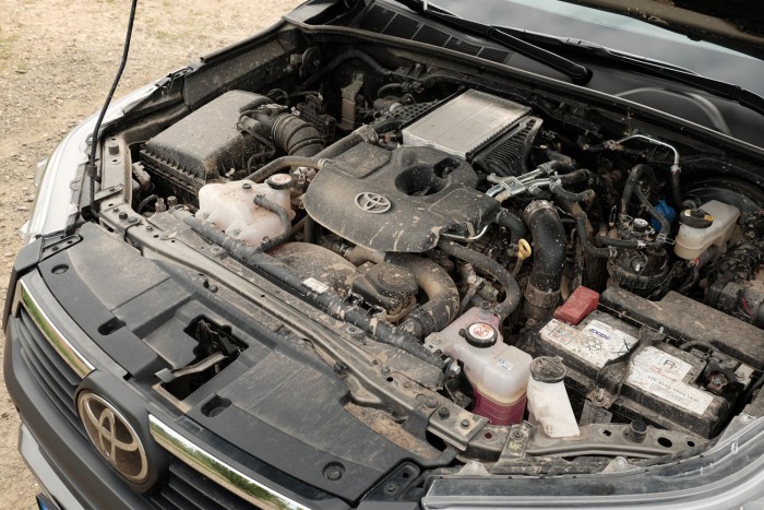 Erősebb, szebb és okosabb lett a világ kedvenc pickupja – Toyota Hilux 2.8 110 Erősebb, szebb és okosabb lett a világ kedvenc pickupja – Toyota Hilux 2.8 110