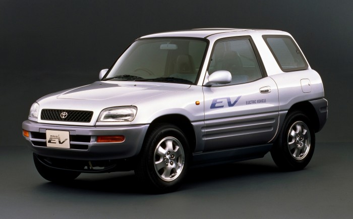 A világ első turbómotoros versenyautójának tragikus története 7