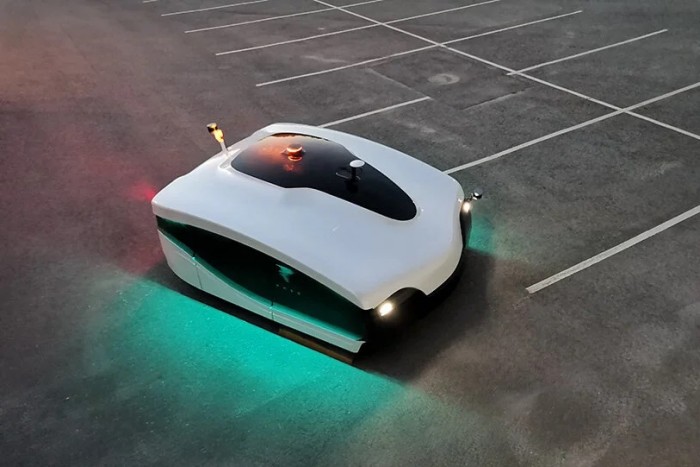 Már az utcasepréshez sem kell ember