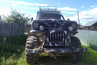 A zord orosz vidékre ilyen házilag épített gépszörnyek kellenek