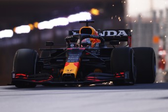 F1: Elveszítheti Verstappent a Red Bull
