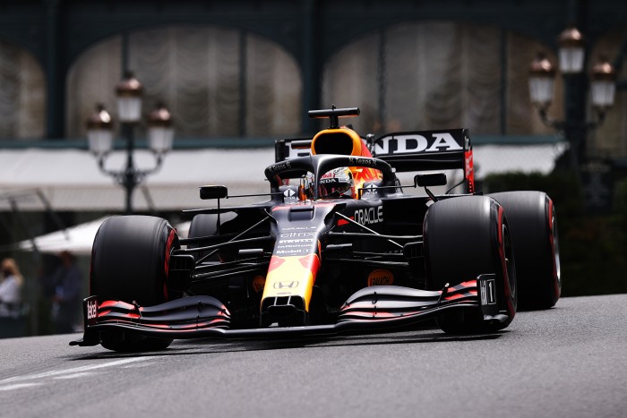 F1: Verstappen dühbe gurult, üvöltve káromkodott