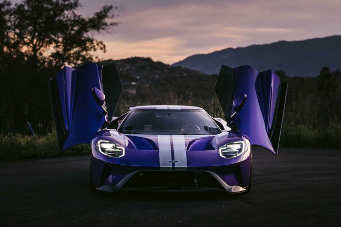 Egymillió dollárhoz közelít ennek a Ford GT-nek az ára 10