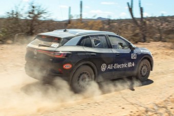 Túlélte a sivatagot ez a családi villanyautó