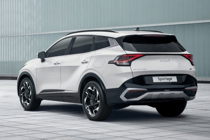 Kettéválik az új Kia Sportage 6