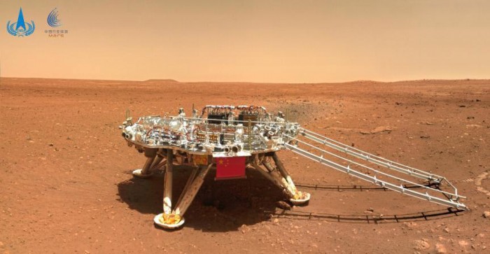 Kitették a kínai zászlót a Marsra 1