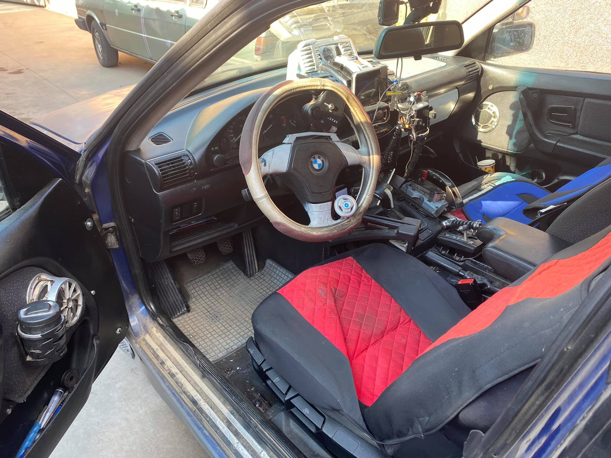 Ez az öreg BMW E36 mutatja, milyen csúf véget érhetnek klasszikus típusok 4