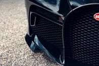4 milliárdba kerül a Bugatti új csodajárműve 31
