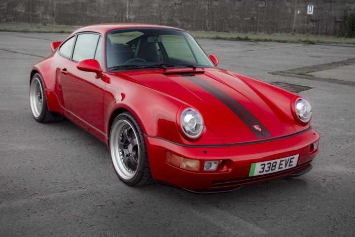 100 millióért kap villanymotort a veterán sportkocsi 6