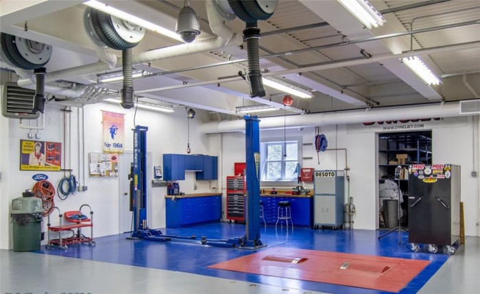 A benzinvérűek álomotthonához még töltőállomás is jár 8