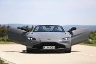 Ha én James Bond lennék… – Aston Martin Vantage Roadster 56
