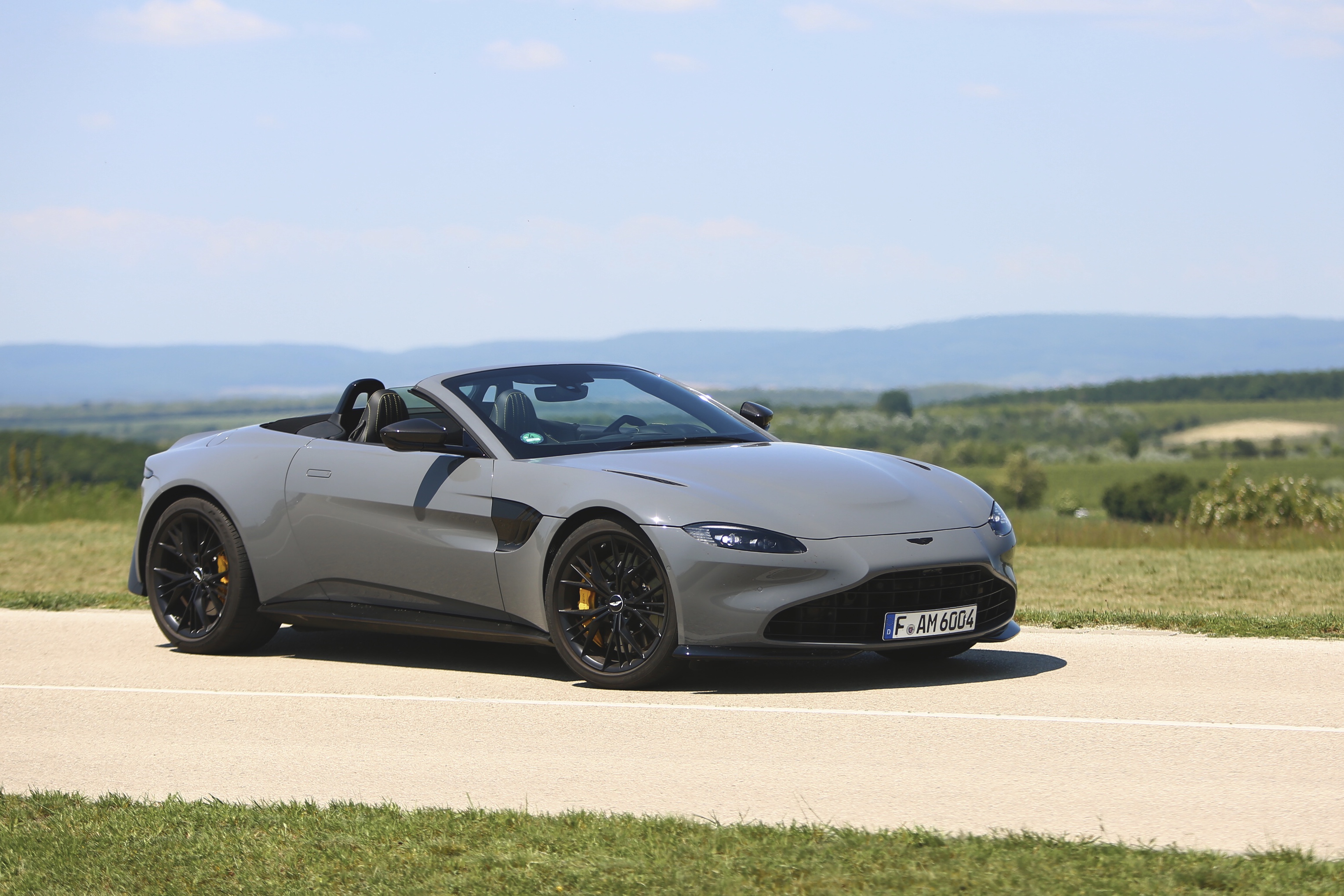 Ha én James Bond lennék… – Aston Martin Vantage Roadster 20