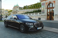 Tényleg tökéletes? – Mercedes-Benz S 500 4Matic 79