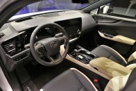 Modernebb és hibridebb – Ültünk az új Lexus NX-ben! 57