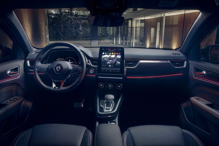 Hibridekkel tisztul a Renault Arkana 1