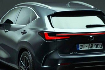 Premier előtt az első plug-in hibrid Lexus