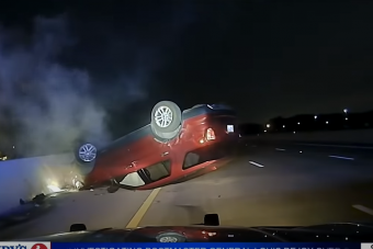 Felborította a terhes nő autóját egy amerikai rendőr, amiért nem állt fére